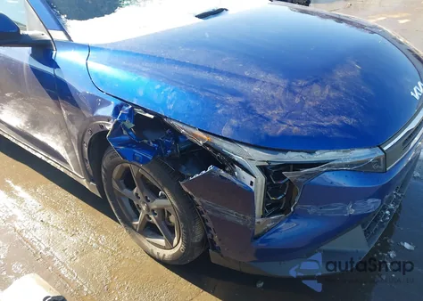 2025 Kia K4 Lxs z USA, uszkodzony, nr VIN 3KPFT4DEXSE188177